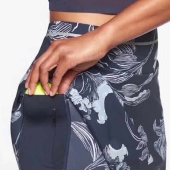 Athleta Sonic Skirt Skort Floral Navy Blue Size XL - Picture 3 of 4